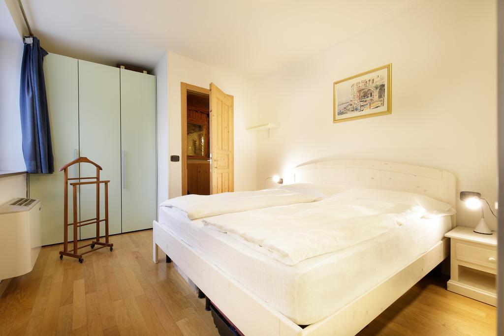 Appartamenti Dolomiti Moena Luaran gambar