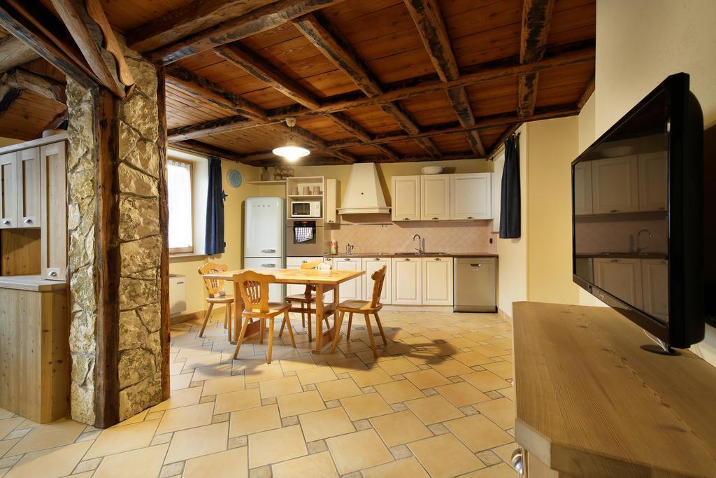 Appartamenti Dolomiti Moena Luaran gambar