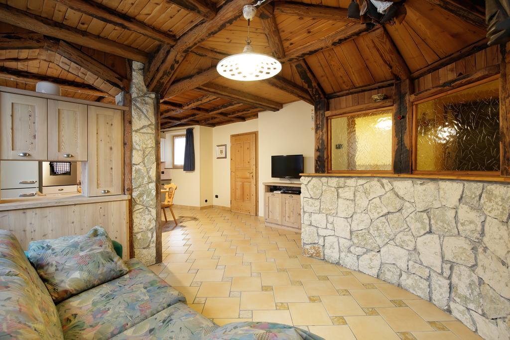 Appartamenti Dolomiti Moena Bilik gambar